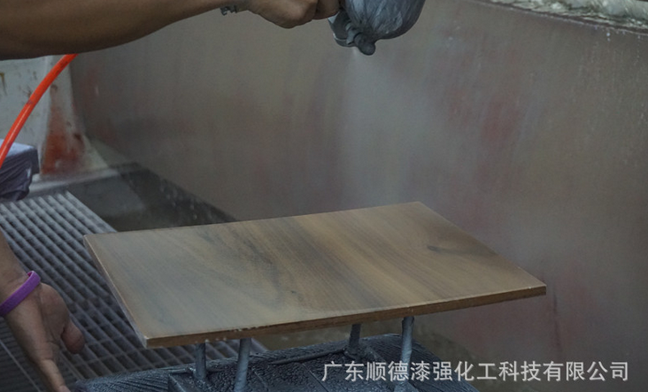 蜜桃视频在线视频蜜桃网站入口可看漆廠家教您蜜桃网站入口可看刷漆步驟2
